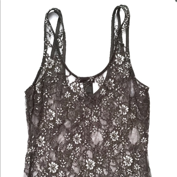 G BY GUESS | GRAY & SILVER LACE TANK - Picture 4 of 7